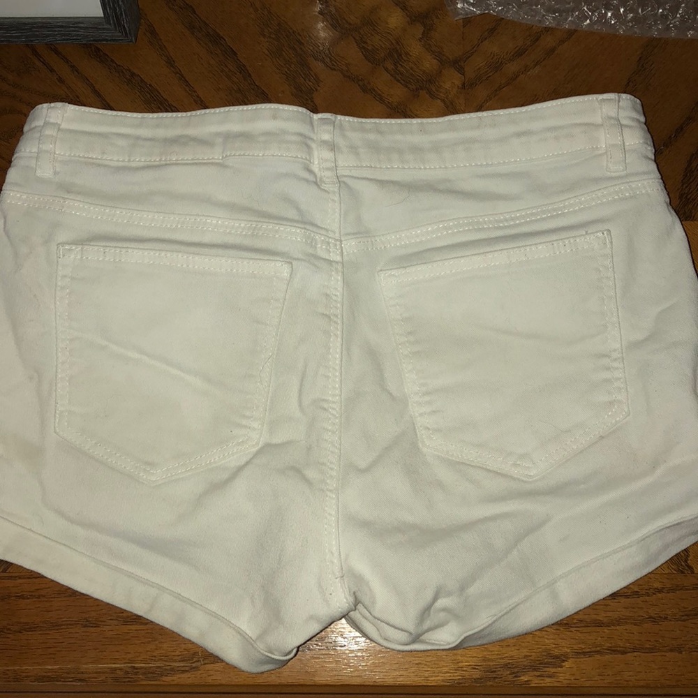 White Shorts - Picture 3 of 3